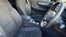 Volvo XC40 2.0 B3P Plus Dark 5dr Auto Petrol Estate